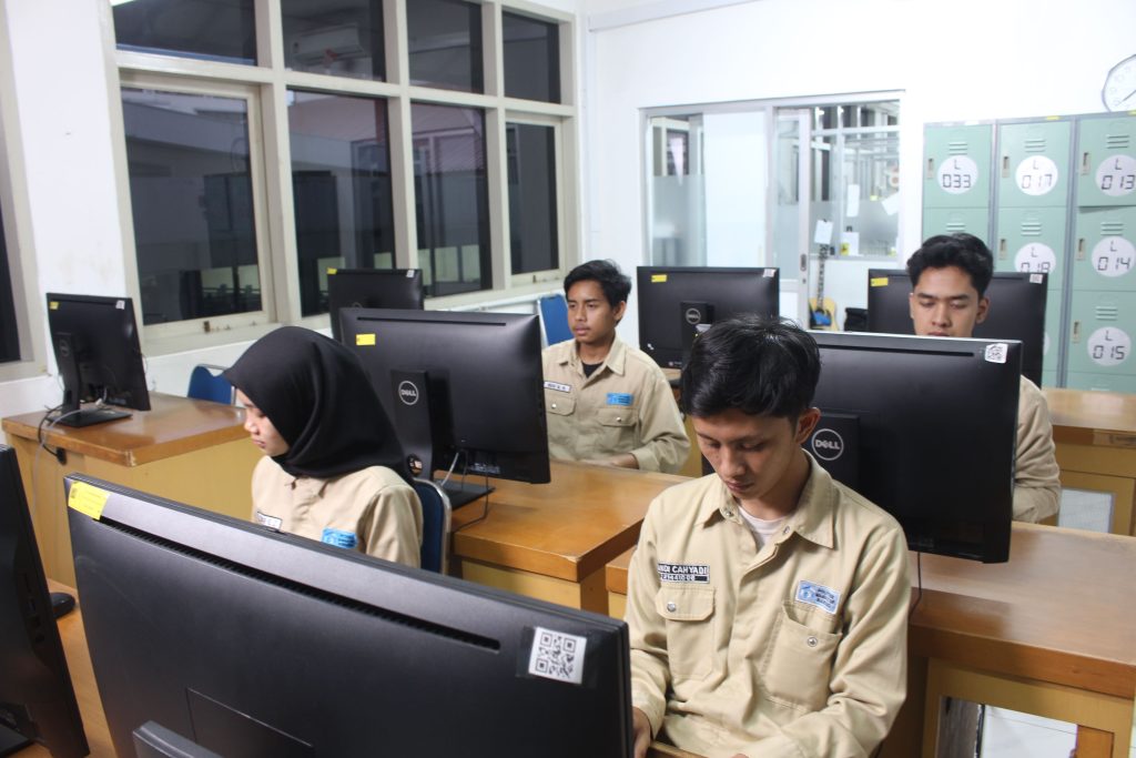 Laboratorium Informatika – Jurusan Teknik Otomasi Manufaktur ...